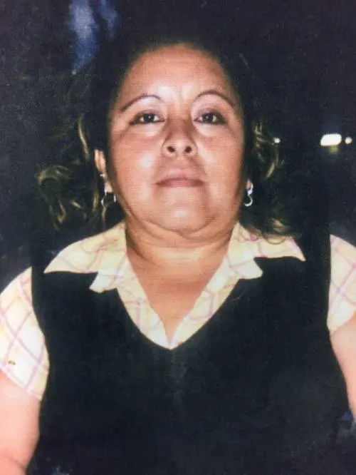 Servicio social para localizar a María del Carmen Bautista de 44 años