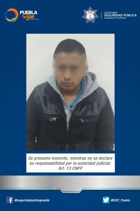 Policía estatal aseguró a dos hombres en posesión de vehículos robados