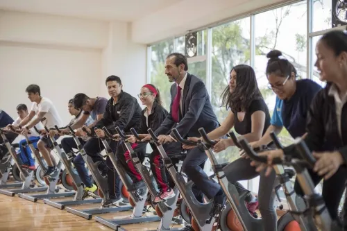 El deporte es fundamental para una educación integral: Alfonso Esparza Ortiz