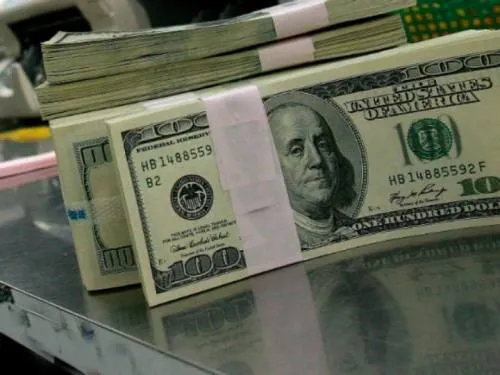Los factores que llevaron al dólar a 21.15 pesos esta semana
