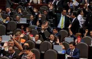 Diputados avalan en lo general Ley de los Derechos de Niños