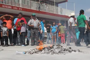 Ayuntamiento donó equipo de cómputo a la presidencia de La Resurrección