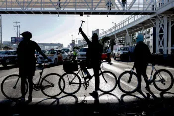 En Puebla se respeta la libre manifestación, señala gobernador ante conato de violencia entre ciclistas y automovilistas
