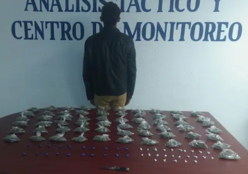 Policía Estatal detiene a menor de edad en posesión de estupefacientes