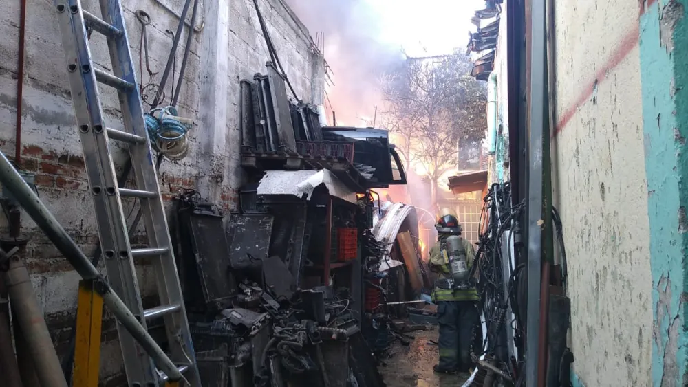 Incendio en “la 46” moviliza a Bomberos
