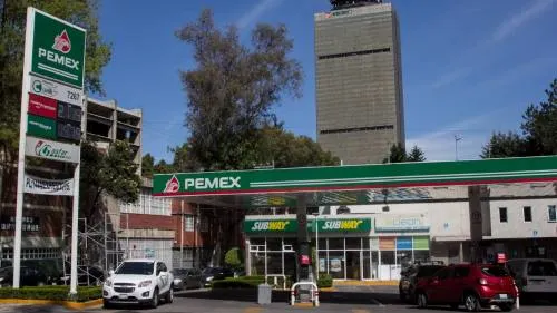 Crece número de gasolineras cerradas en la CDMX por falta de combustible