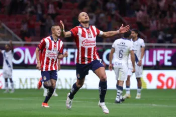 Chicharito es baja para el duelo vs Pachuca