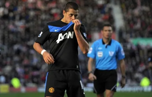 “Chicharito”, entre los mejores delanteros de la Premier League