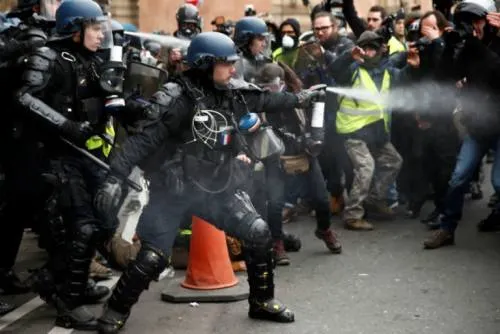 Suman dos mil 891 heridos por protestas de chalecos amarillos en Francia