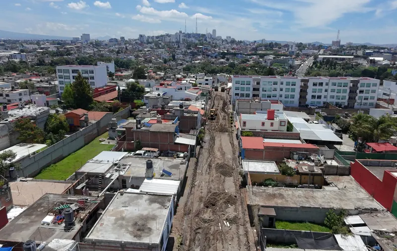 Fortalece Ayuntamiento de Puebla infraestructura vial en la junta auxiliar Ignacio Romero Vargas