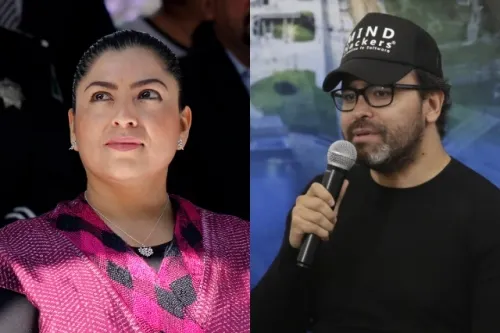 De vacaciones y de romance, el fin detrás del viaje de Rivera