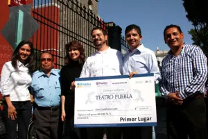 Rivera inaugura Exposición Fotográfica ”Lente en la Escena”