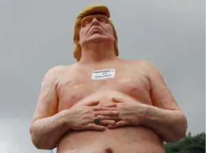 Roban estatua de Donald Trump desnudo en Miami