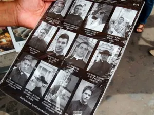 Sacan calendario 2014 con los curas más guapos del Vaticano