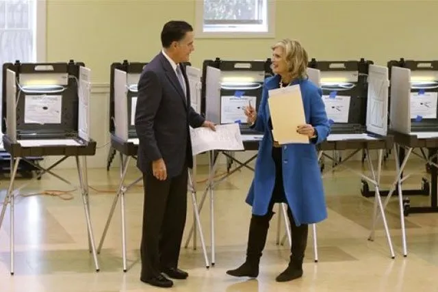 Inicia proceso electoral en EEUU; Mitt Romney vota en Boston