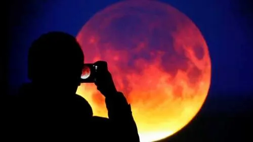 Todo lo que debes saber del eclipse lunar de este 27 de julio, el más largo del siglo
