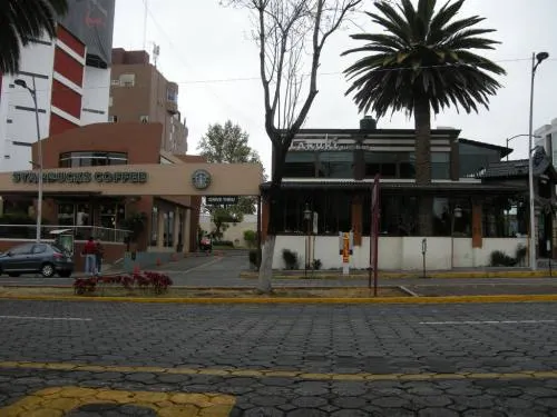 Presentan a regidores plan de modernización de Avenida Juárez; hay consenso con restauranteros