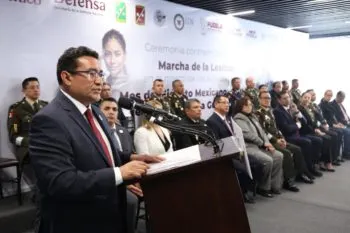 Reconocen en el Congreso de Puebla entrega, compromiso, disciplina y lealtad de las Fuerzas Armadas
