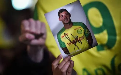 Difunden audio de Emiliano Sala antes de desaparición de vuelo