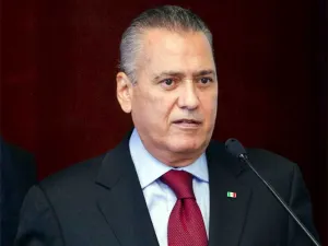 Beltrones defiende a Escobar; acusa tema político en acusación de la Fepade