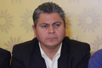 Morena denuncia ante el INE a Julián Rendón, candidato a diputado federal de la oposición