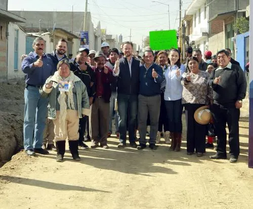Con la pavimentación de más vialidades mejoran las oportunidades para Arboledas de Loma Bella