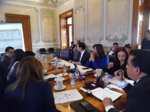 Pago de refrendos, no mayor a la inflación: Juan Pablo Kuri