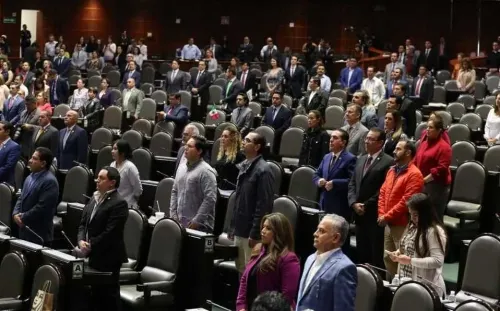 Diputados aprueban revocación de mandato; pasa a congresos locales