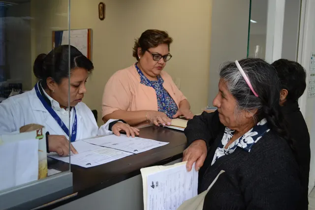 Durante la gestión de AEO 8 mil trabajadores no académicos han sido beneficiados con definitividades y programas de estímulos