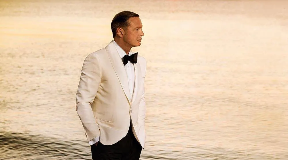 Luis Miguel y Paloma Cuevas se dejan ver muy cariñosos juntos