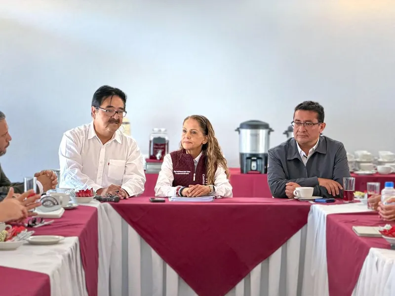 reunion-morena-puebla-diputados