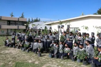 Realizan alumnos acciones de reforestación y aprovechamiento de recursos naturales: SEP