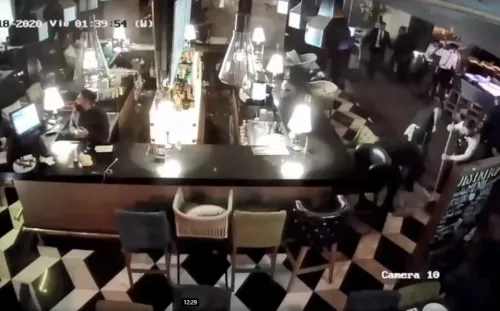 Revelan video donde personal limpia bar tras homicidio del exgobernador Aristóteles Sandoval