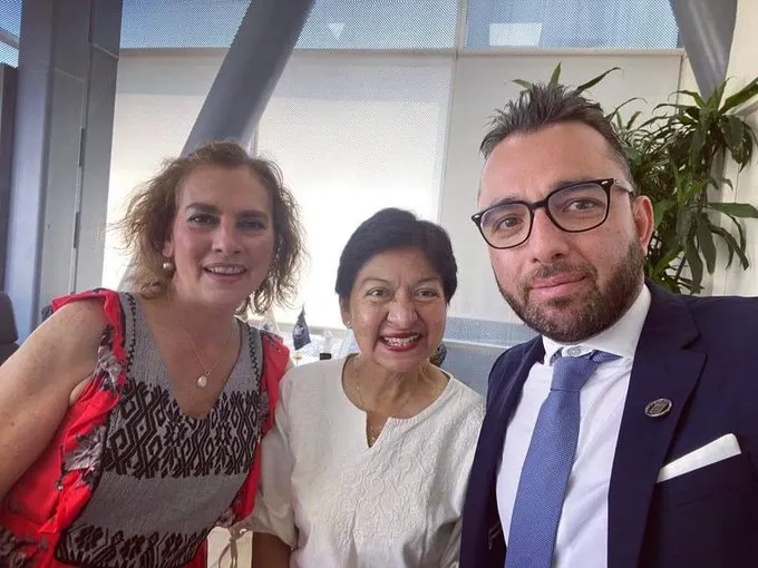 Lilia Cedillo se reúne con Beatriz Müller