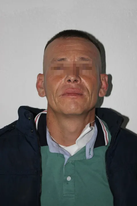 Detienen en la ciudad de puebla a hombre armado con un revólver