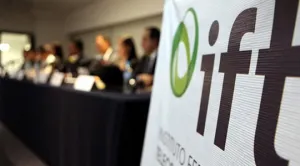 Impugna Peña Nieto artículos de Ley de Telecom por regulación de audiencias