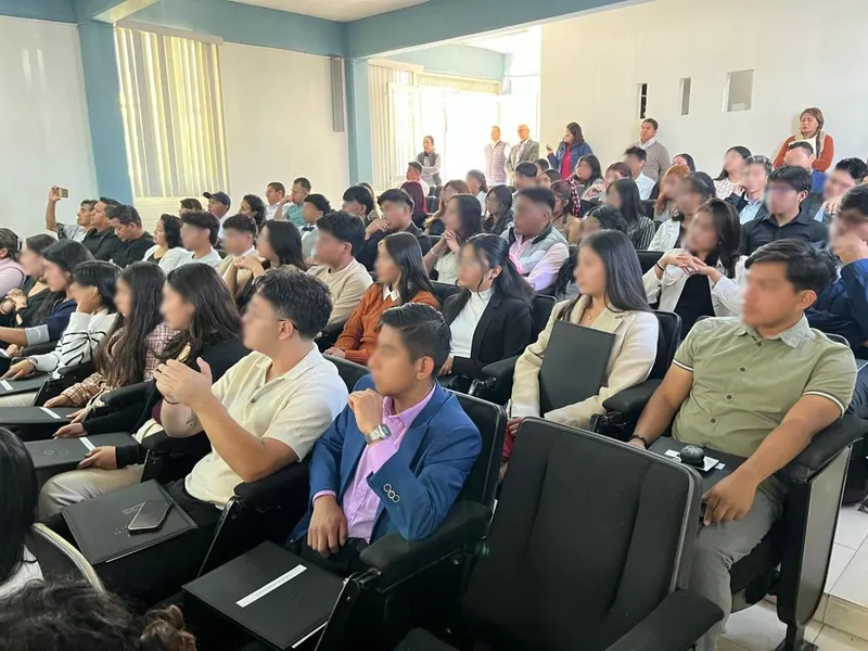 conalep-entrega-titulos-plantel-puebla-ii
