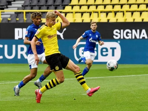 Regresa Bundesliga con goleada; Borussia humilla al Schalke