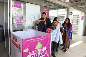 Exhorta Centro de Día del SMDIF Puebla a sumarse a donar chamarras en esta época invernal