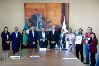 Conquistan mezcales poblanos certamen “Mexico Selection 2024”