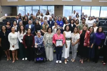 Destacan la participación y aportaciones de las mujeres en la vida pública, durante la Cátedra Hermila Galindo