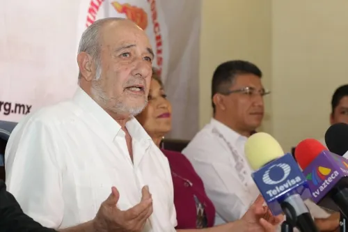 Congelan cuentas de líderes de Antorcha Campesina en Puebla