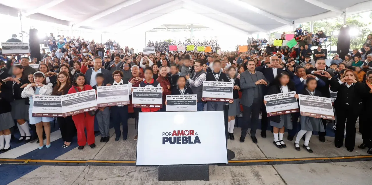 Puebla impulsa educación con inversión histórica en infraestructura y mobiliario escolar