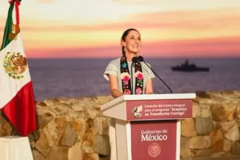 Sheinbaum firma decreto para creación del Centro Integral para Programa “Acapulco se Transforma Contigo”