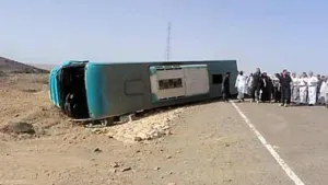 Mexicanos mueren en Egipto por volcadura de autobús