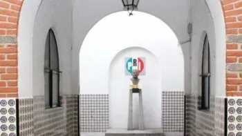 Los Rivera quieren recuperar el control del PRI