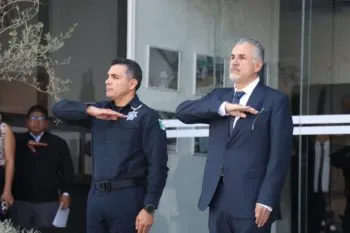 Reconoce Ayuntamiento de Puebla vocación de policías caídos en cumplimiento de su deber