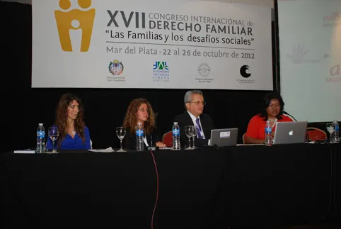 Participa SMDIF en XVII Congreso Internacional de Derecho Familiar