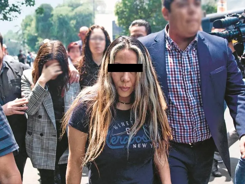 Mónica García Villegas,