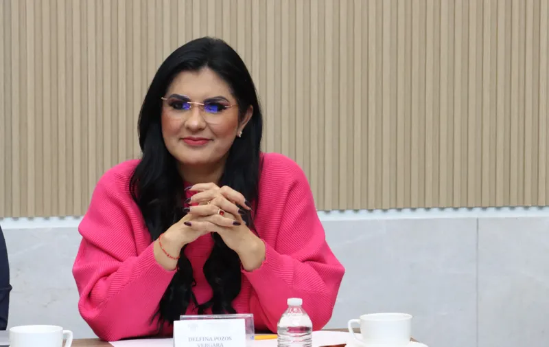 Acusa Delfina Pozos nepotismo y “doble discurso” en designación de la titular de Archivos del Congreso de Puebla